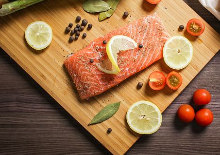 The Healthy Mediterranean - Baked Salmon